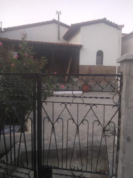 Вілла Detached House In Sykia Екстер'єр фото